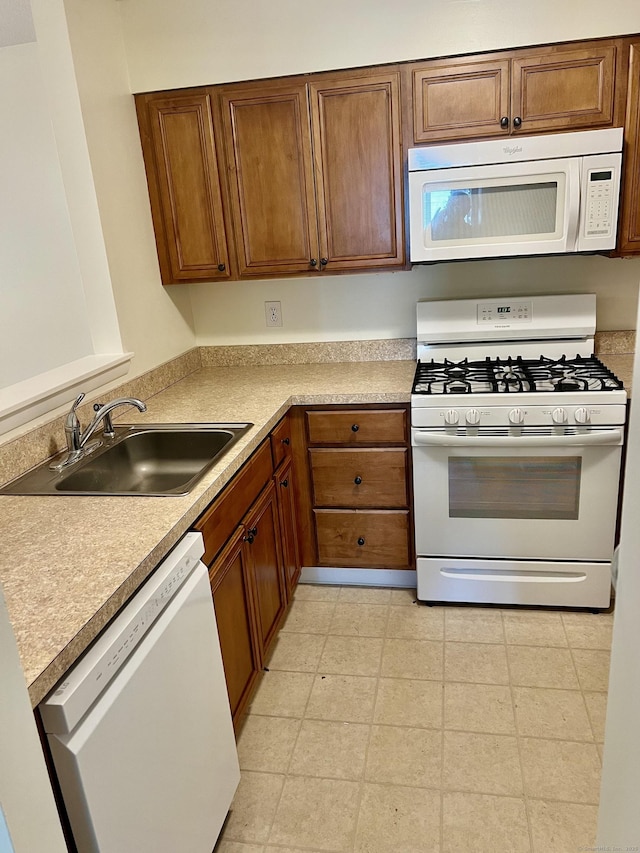 259 Cottonwood Rd Unit 259, Newington, CT 06111 - photo 12