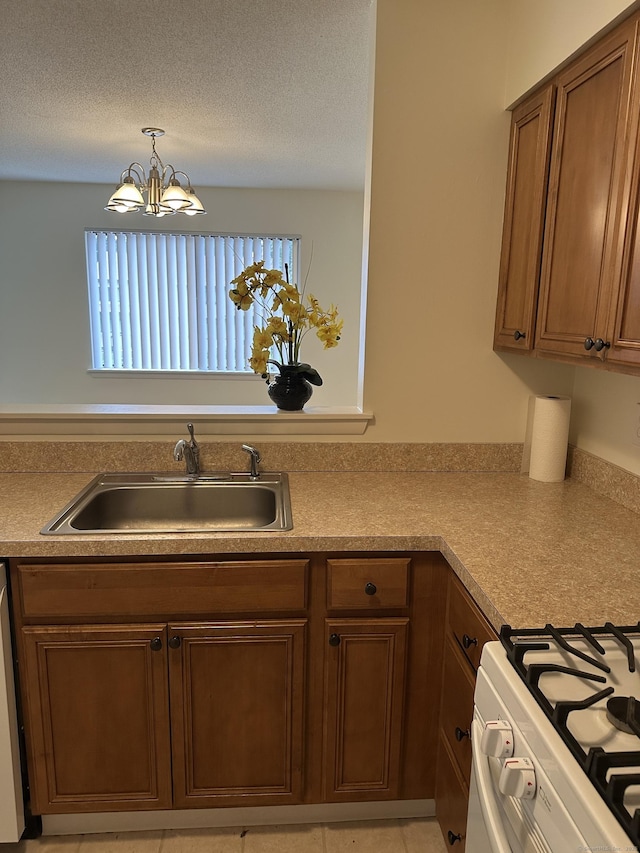 259 Cottonwood Rd Unit 259, Newington, CT 06111 - photo 10