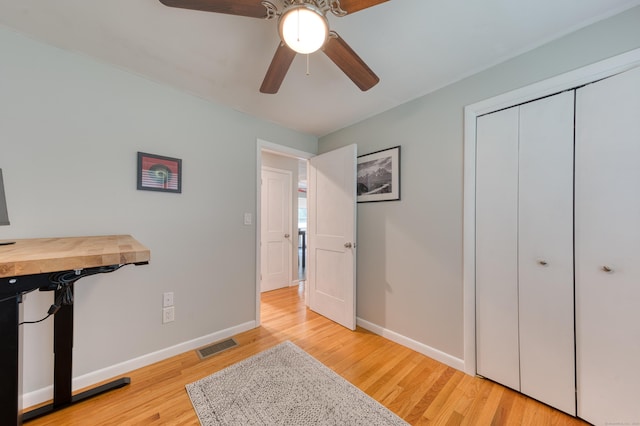 226 Farm Hill Rd, Middletown, CT 06457 - bedroom with light wood finished floors, a closet, and ceiling fan