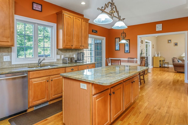 64 Thompson St, Shelton, CT 06484 - photo 14