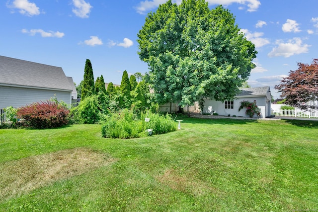 159 Jefferson St, Stratford, CT 06615 - view of yard