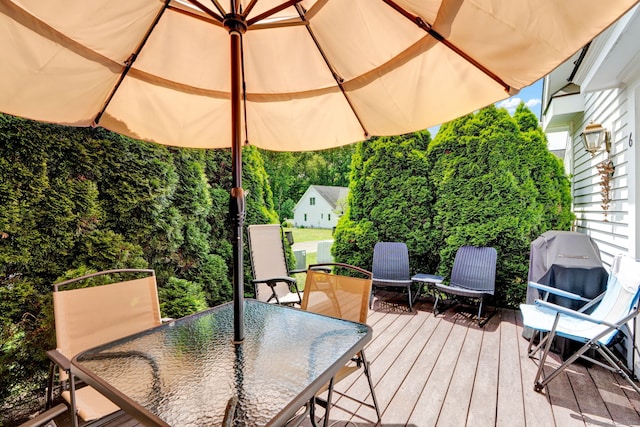 6 Augusta Cir Unit 6, East Haddam, CT 06469 - deck with outdoor dining area