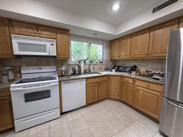 17 Maple Ln Unit 17, Avon, CT 06001 - photo 10