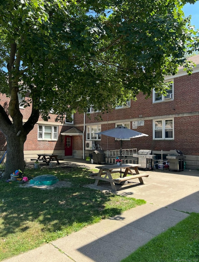 744 Canaan Rd Unit 23, Bridgeport, CT 06610 - view of grassy yard