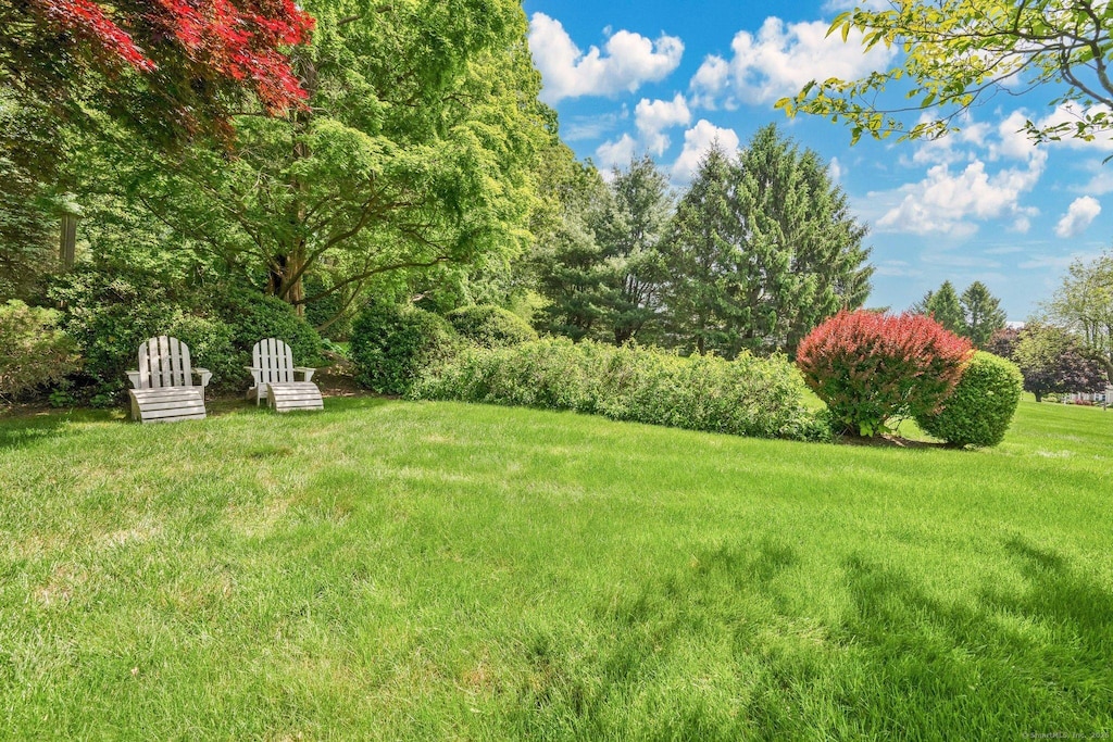 105 Partridge Lndg, Glastonbury, CT 06033