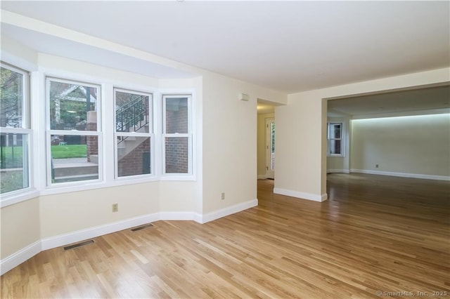 95 Audubon St Unit 339, New Haven, CT 06510 - unfurnished room featuring light wood-style flooring and baseboards