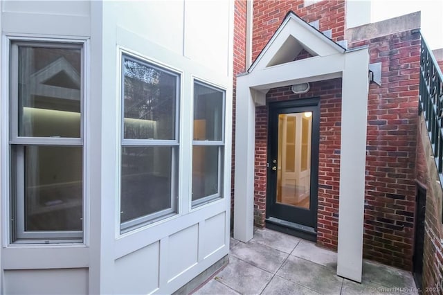 95 Audubon St Unit 339, New Haven, CT 06510 - doorway to property featuring brick siding