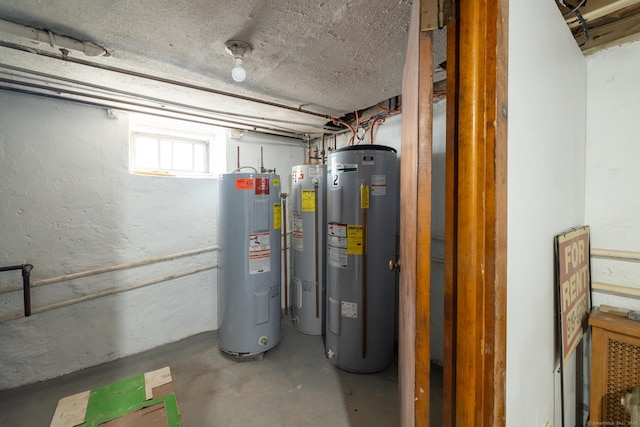 15 Magnolia Ave, Bristol, CT 06010 - utilities featuring water heater and gas water heater