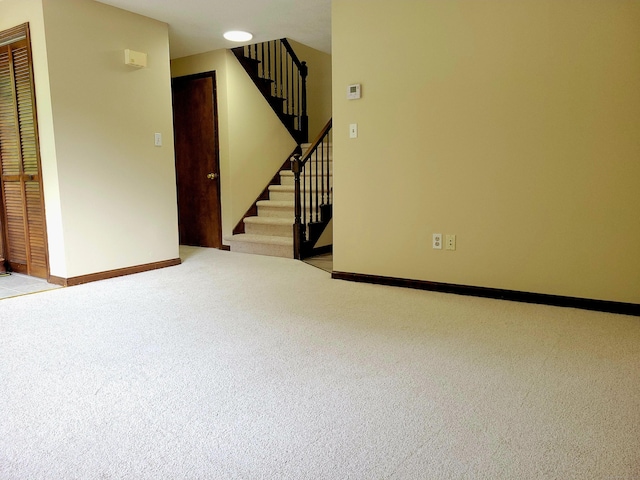 20 Brookside Vlg Unit 20, Enfield, CT 06082 - photo 4