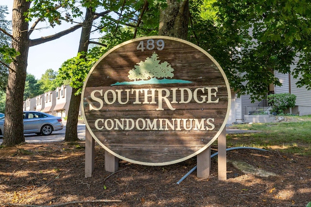 489 Wolcott St Unit 65, Bristol, CT 06010 - view of community sign