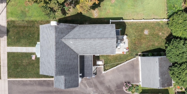 32 Prince Pl, Stamford, CT 06905