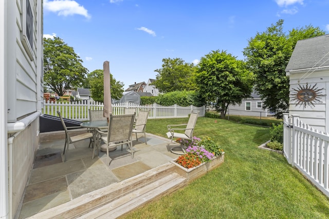 32 Prince Pl, Stamford, CT 06905