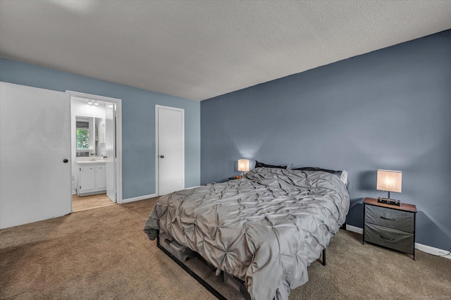 34 Woodland Dr Unit 34, Cromwell, CT 06416 - bedroom featuring carpet floors and ensuite bath