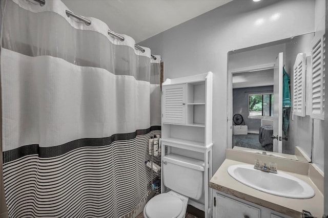 34 Woodland Dr Unit 34, Cromwell, CT 06416 - full bathroom with vanity and curtained shower