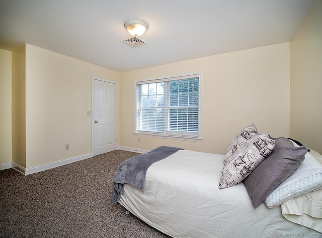 128 Briar Ln Unit 128, Norwich, CT 06360 - bedroom featuring baseboards and carpet floors