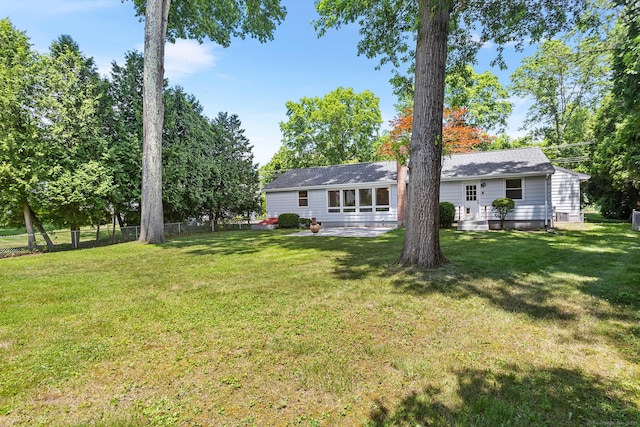 253 Simsbury Rd, West Hartford, CT 06117 - view of yard