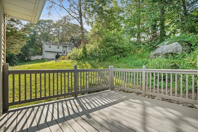 8 Rain Dance Cir, Naugatuck, CT 06770 - view of deck