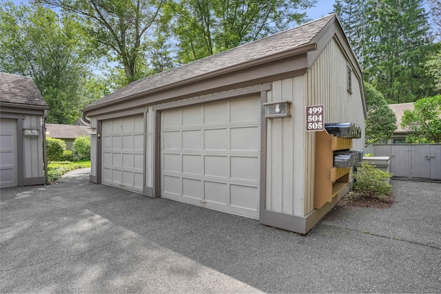 499 Heritage Vlg Unit B, Southbury, CT 06488 - view of garage