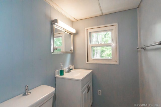 19 Garfield Rd, Bristol, CT 06010 - half bath with vanity and a decorative wall