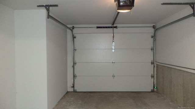 4 Rosewood Cir Unit 4, Monroe, CT 06468 - garage with a garage door opener