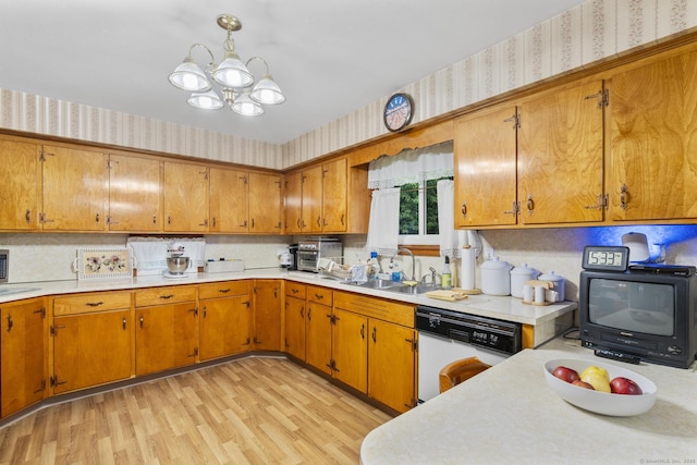 355 W Avon Rd, Avon, CT 06001 - photo 15