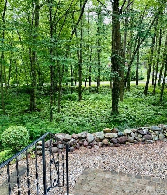 129 Forge Dr, Avon, CT 06001 - photo 6