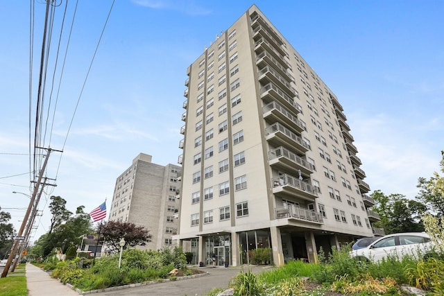 2370 N Ave Unit 5E, Bridgeport, CT 06604 - view of property