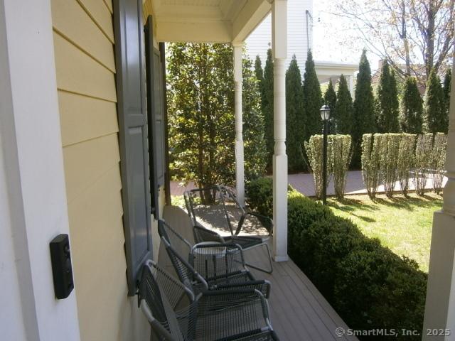 65 Sherwood Pl Unit 65, Greenwich, CT 06830 - view of porch