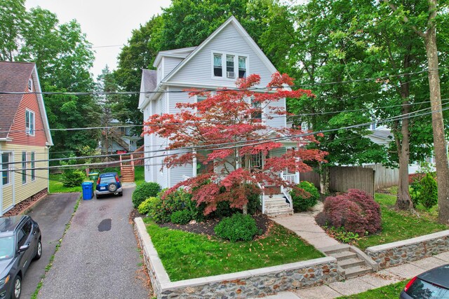 49 Maynard Ave, Waterbury, CT 06708 - photo 3