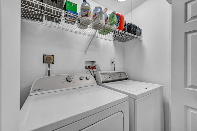 266 Ballfall Rd, Middletown, CT 06457 - laundry area with independent washer and dryer