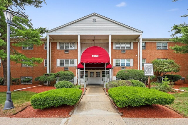 1060 New Haven Ave Apt 7, Milford, CT 06460 - view of building exterior
