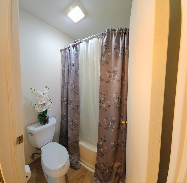 59 Leafwood Ln Apt 275, Groton, CT 06340 - full bathroom with wood finished floors and shower / bath combo