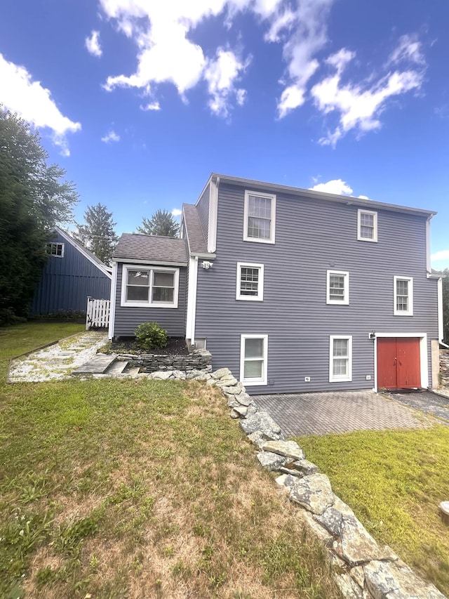 668 Quinebaug Rd, Thompson, CT 06255 - photo 4