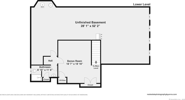 19 Woodlawn Dr, Trumbull, CT 06611 - view of room layout