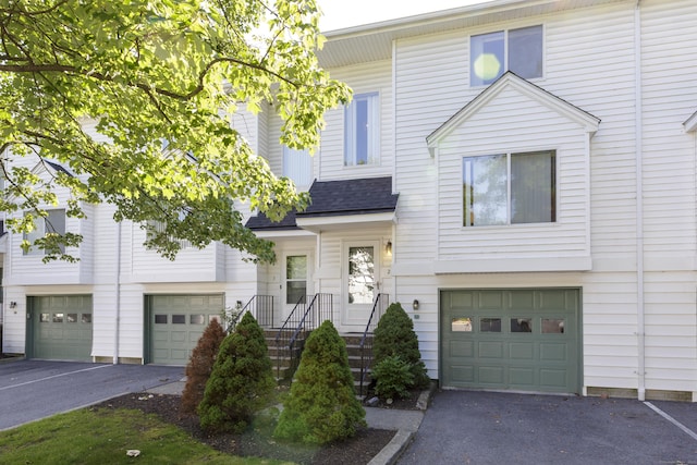 68 Virginia Ave Unit 2, Danbury, CT 06810 - photo 2