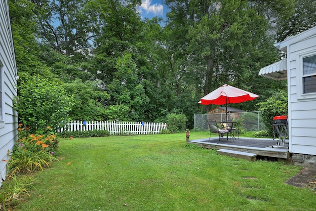 31 Pequonnock Rd, Trumbull, CT 06611 - photo 4