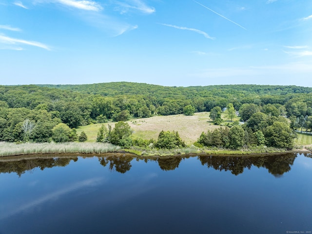 17B Massapeag Point Rd, Montville, CT 06382