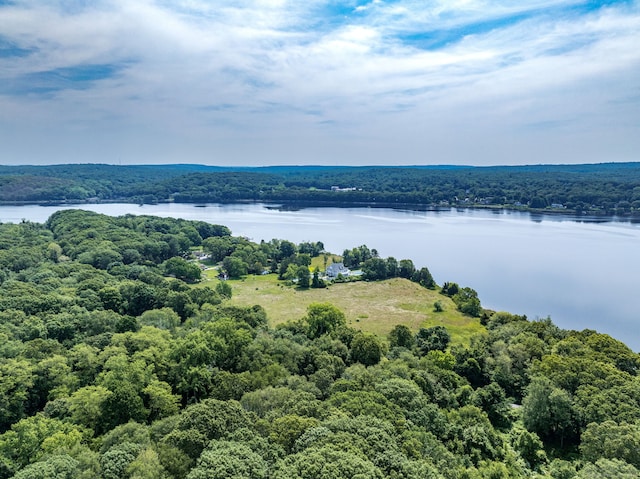 17B Massapeag Point Rd, Montville, CT 06382