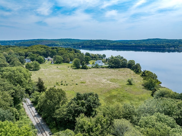 17B Massapeag Point Rd, Montville, CT 06382