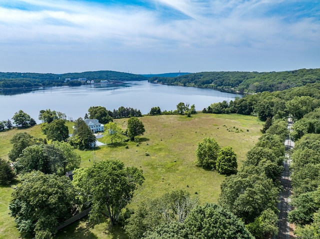 17B Massapeag Point Rd, Montville, CT 06382