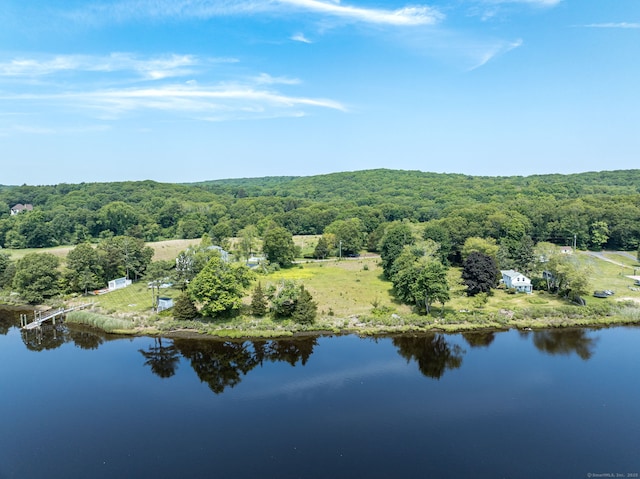 17B Massapeag Point Rd, Montville, CT 06382