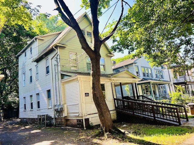 141 County St, New Haven, CT 06511 - back of property