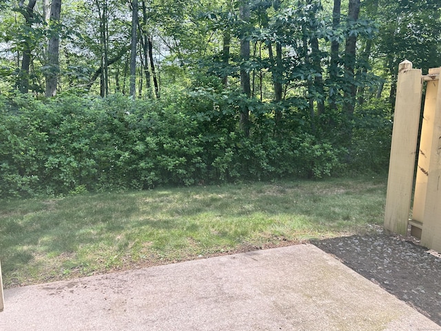 56 Founders Vlg Unit 56, Clinton, CT 06413 - photo 3