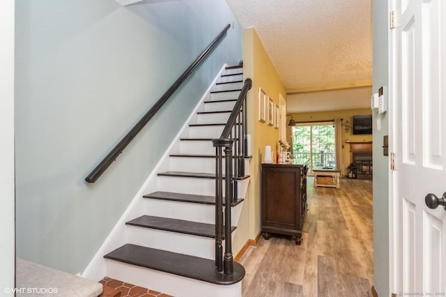 55 Mill Plain Rd Unit 19-3, Danbury, CT 06811 - photo 4
