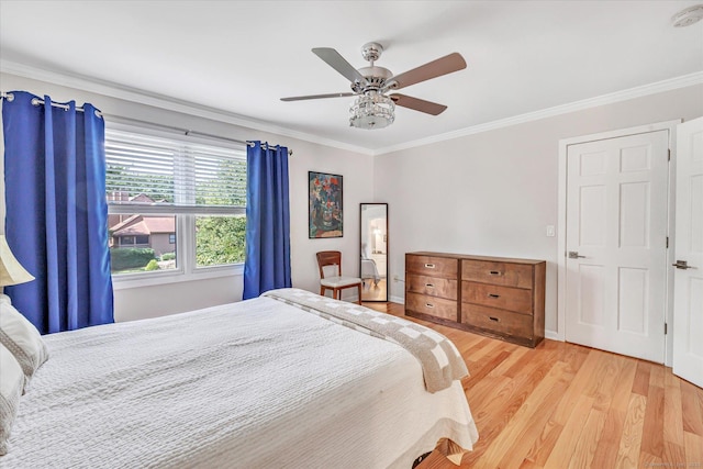 16 Juniper Cir Unit 16, Monroe, CT 06468 - bedroom featuring crown molding, light wood-style floors, and a ceiling fan