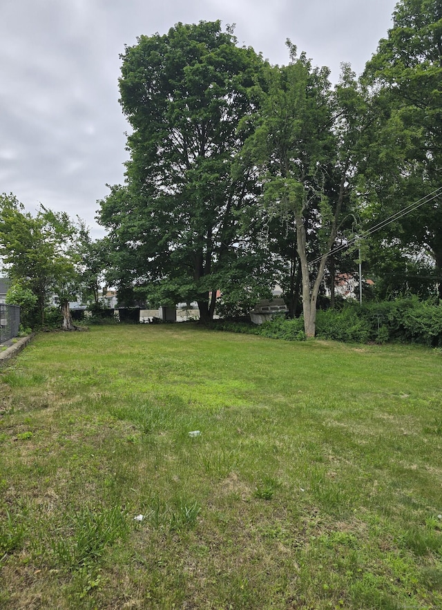 528 Soundview Ave, Stratford, CT 06615 - photo 4