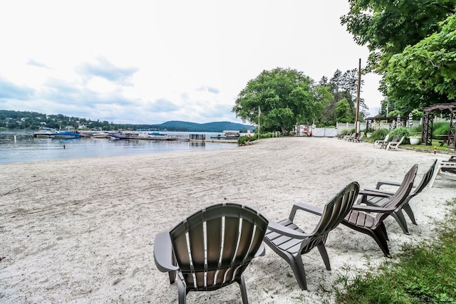 12 Deer Run Rd, Brookfield, CT 06804 - view of community with a water view