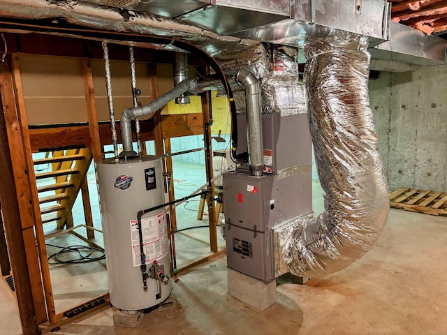 2 Apple Blossom Ln, East Lyme, CT 06357 - utilities with water heater and heating unit