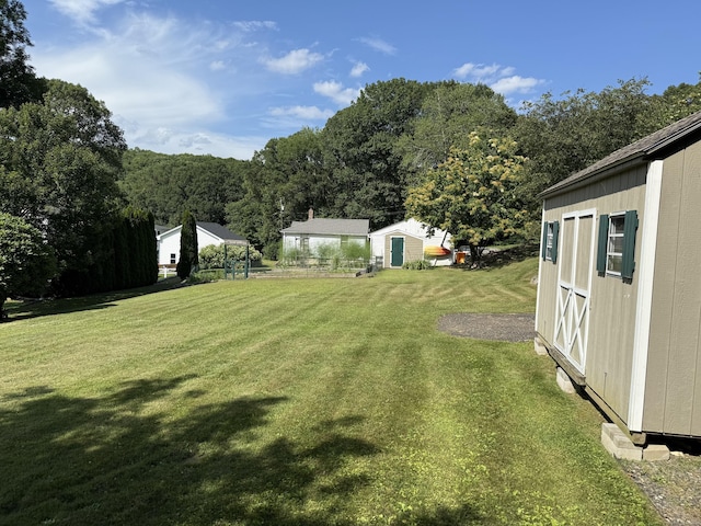 217 Lake Plymouth Blvd, Plymouth, CT 06782 - photo 32