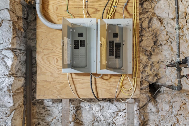 33 Aetna St, Naugatuck, CT 06770 - utilities featuring electric panel